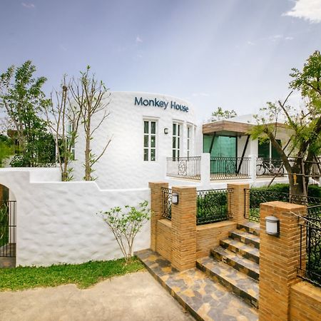 Hotel Monkey House Čiang Mai Exteriér fotografie
